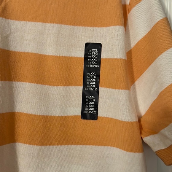 Gap Polo Style Shirt - Picture 10 of 10